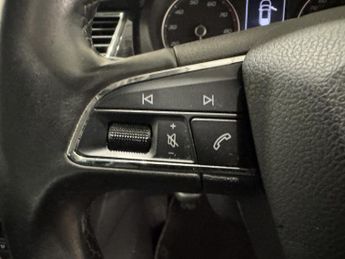 SEAT TOLEDO 1.0 TSI XCELLENCE