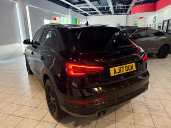 AUDI Q3 2.0 TDI S line Edition