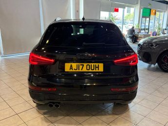 AUDI Q3 2.0 TDI S line Edition
