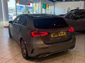 MERCEDES-BENZ A CLASS 2.0 A220 AMG Line