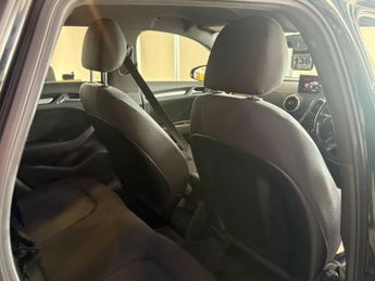 AUDI A3 1.6 TDI SE