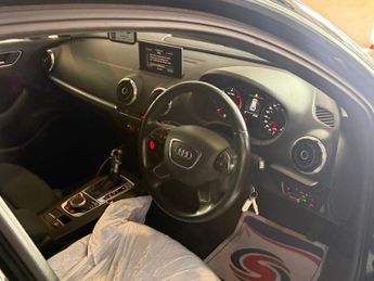 AUDI A3 1.6 TDI SE