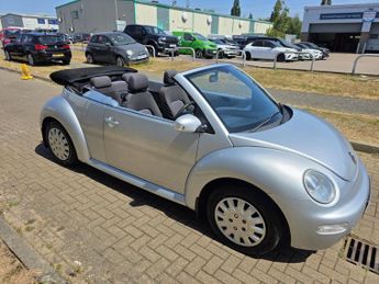 Volkswagen Beetle 1.6 Convertible