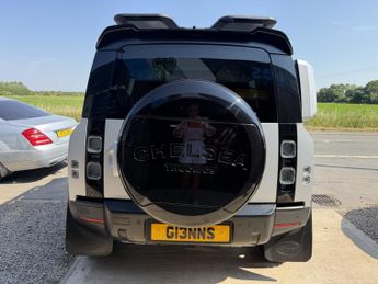 LAND ROVER DEFENDER 110 2.0 P300 HSE