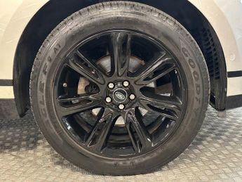 LAND ROVER RANGE ROVER VELAR 2.0 D180 R-Dynamic SE