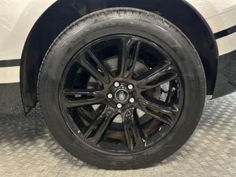 LAND ROVER RANGE ROVER VELAR 2.0 D180 R-Dynamic SE