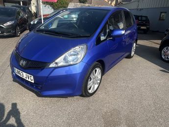HONDA JAZZ 1.4 i-VTEC ES Plus