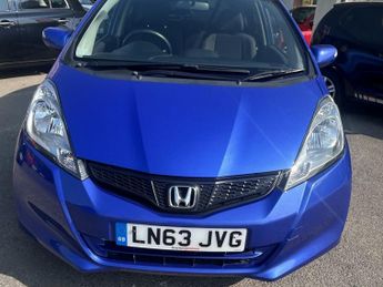 HONDA JAZZ 1.4 i-VTEC ES Plus