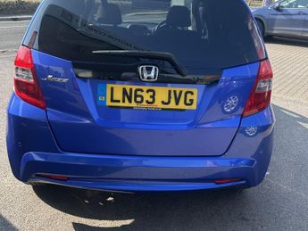 HONDA JAZZ 1.4 i-VTEC ES Plus