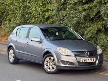 VAUXHALL ASTRA 1.8i 16v Design 5dr