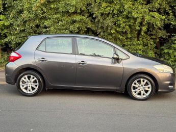 TOYOTA AURIS 1.6 V-Matic TR MultiMode Euro 5 5dr