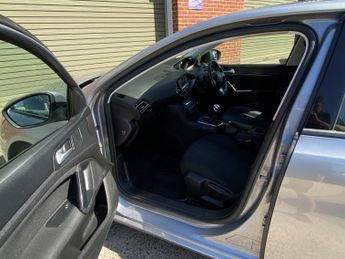 PEUGEOT 308 SW 1.5 BlueHDi Active