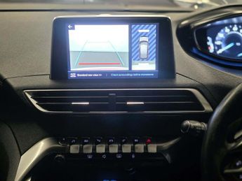 PEUGEOT 3008 1.5 BlueHDi GT Line
