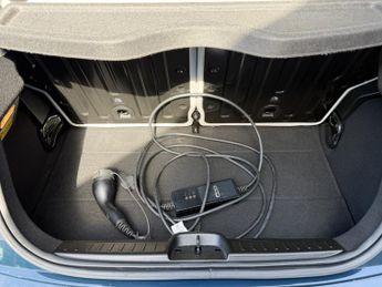 FIAT 500E 42kw 118hp Electric La Prima