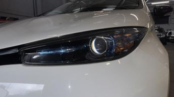RENAULT ZOE Dynamique Nav Electric Automatic White 5dr LOW TAX+SATNAV+8 STAM