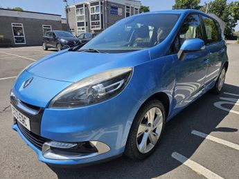 RENAULT SCENIC 1.5 dCi Dynamique TomTom