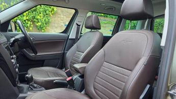 SKODA YETI 2.0 TDI Laurin & Klement Outdoor DSG 4WD Euro 5 5dr