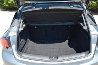 VAUXHALL ASTRA 1.6 CDTi BlueInjection Elite Nav