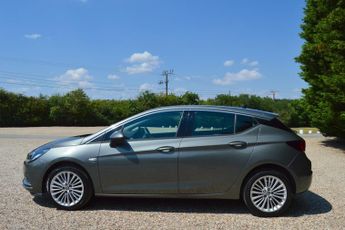 VAUXHALL ASTRA 1.6 CDTi BlueInjection Elite Nav