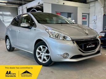 Peugeot 208 1.2 VTi PureTech Style Euro 6 5dr
