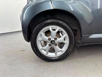 CITROEN C1 1.0i VTR+ EGS5 Euro 5 5dr