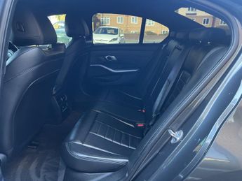 BMW 3 SERIES 2.0 330i M Sport Saloon