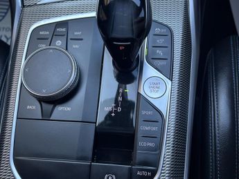 BMW 3 SERIES 2.0 330i M Sport Saloon