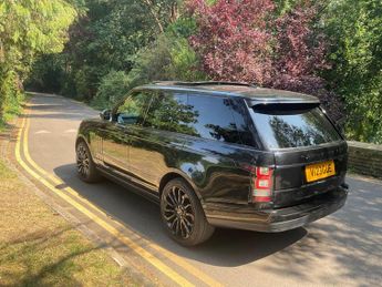 LAND ROVER RANGE ROVER 3.0 TD V6 Vogue Auto 4WD Euro 5 (s/s) 5dr