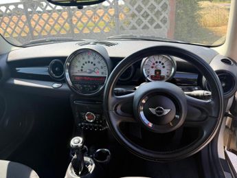 MINI CLUBMAN 1.6 One Euro 5 5dr