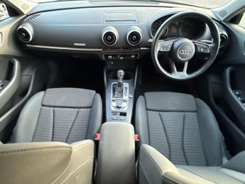 AUDI A3 1.5 TFSI CoD 35 Sport