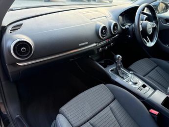 AUDI A3 1.5 TFSI CoD 35 Sport
