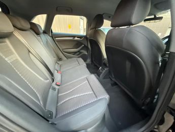 AUDI A3 1.5 TFSI CoD 35 Sport