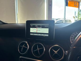 MERCEDES-BENZ A CLASS 1.5 A180 CDI Sport