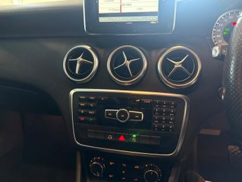MERCEDES-BENZ A CLASS 1.5 A180 CDI Sport