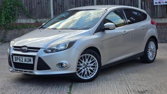 Ford Focus 1.0T EcoBoost Zetec Euro 5 (s/s) 5dr