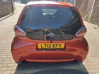 TOYOTA AYGO 1.0 VVT-i Fire