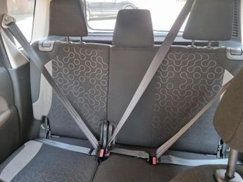 CITROEN C3 PICASSO 1.6 HDi Connexion