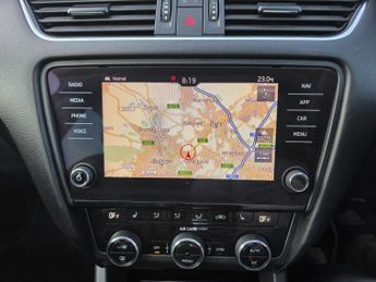 SKODA OCTAVIA 1.4 TSI SE L
