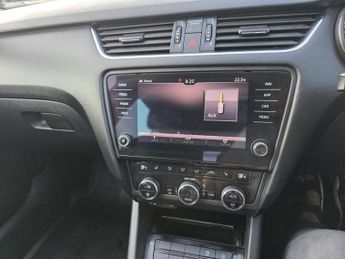 SKODA OCTAVIA 1.4 TSI SE L