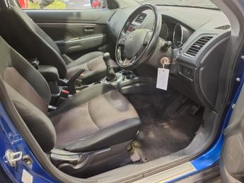 MITSUBISHI ASX 1.6 2