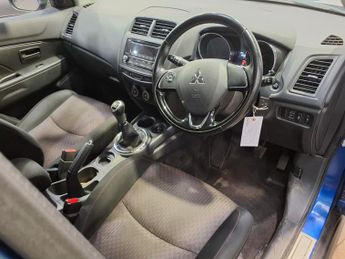MITSUBISHI ASX 1.6 2