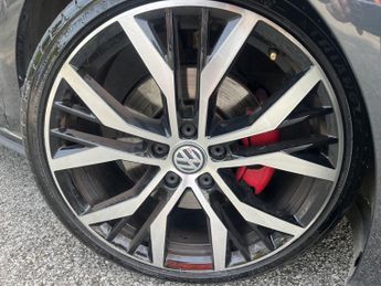 VOLKSWAGEN GOLF 2.0 TDI BlueMotion Tech GTD