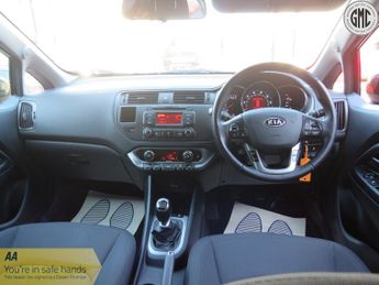 KIA RIO 1.4 3 Good History, Long MOT, Bluetooth, Aircon