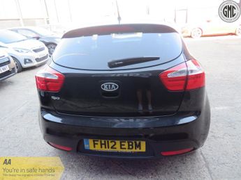KIA RIO 1.4 3 Good History, Long MOT, Bluetooth, Aircon