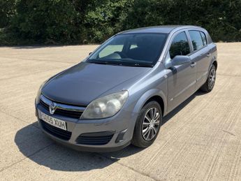 VAUXHALL ASTRA 1.8 i 16v Life Automatic