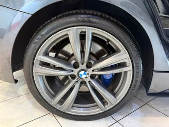 BMW 3 SERIES 3.0 330d xDrive M Sport Saloon