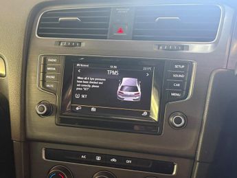 VOLKSWAGEN GOLF 2.0 TDI BlueMotion Tech SE