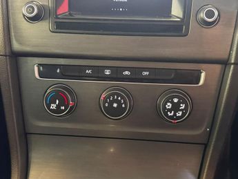 VOLKSWAGEN GOLF 2.0 TDI BlueMotion Tech SE