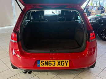 VOLKSWAGEN GOLF 2.0 TDI BlueMotion Tech SE