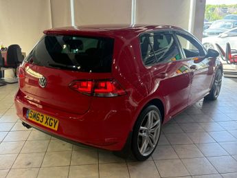 VOLKSWAGEN GOLF 2.0 TDI BlueMotion Tech SE